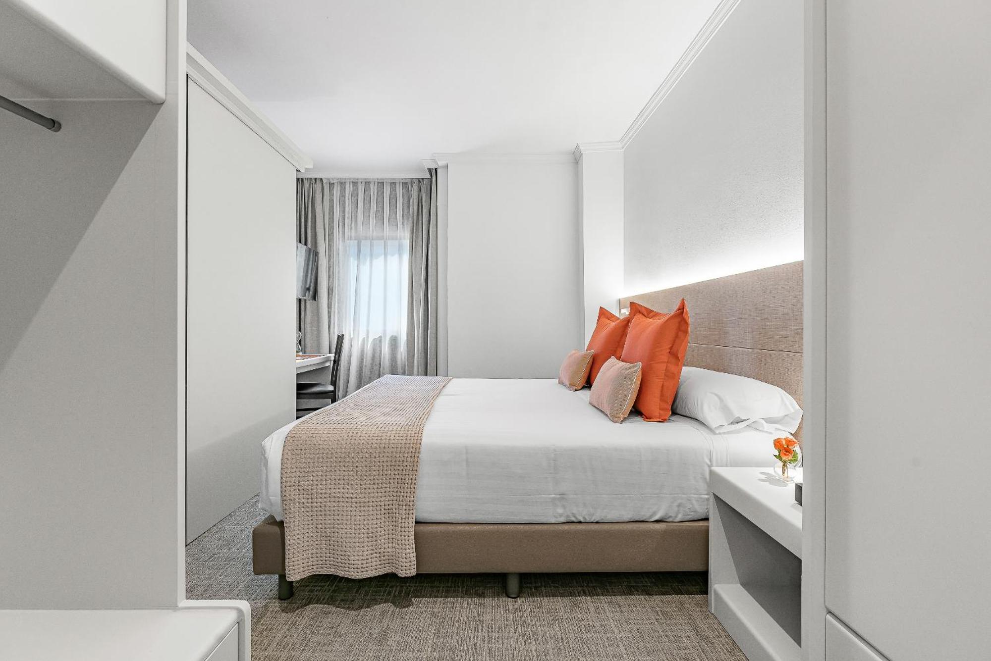 Aparthotel Acacia 4*